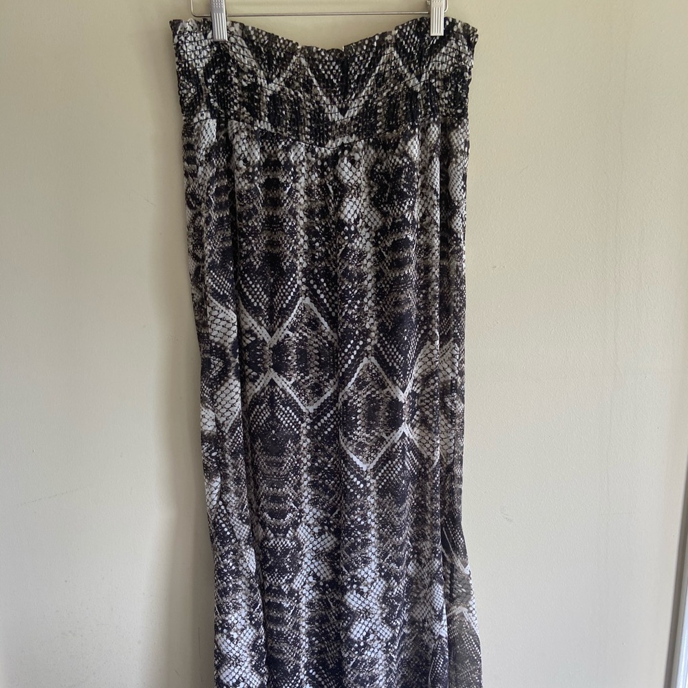 Show Me Your MuMu Roberts Python Print Party Pants - Picture 4 of 6